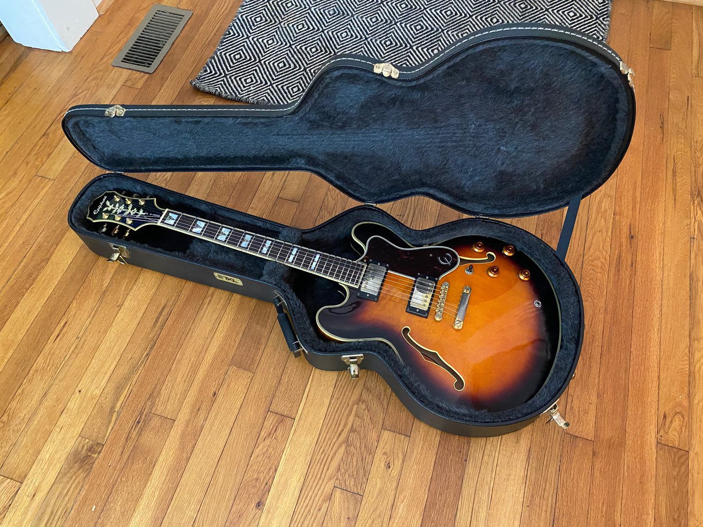 1997 Epiphone Sheraton Pro II MIK | Vintage Sunburst, TKL Hard Case