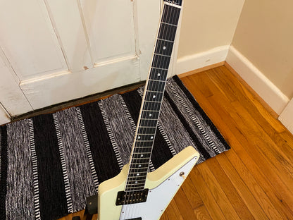 2022 70s Explorer | Near Mint, All Case Candy, Fresh Setup