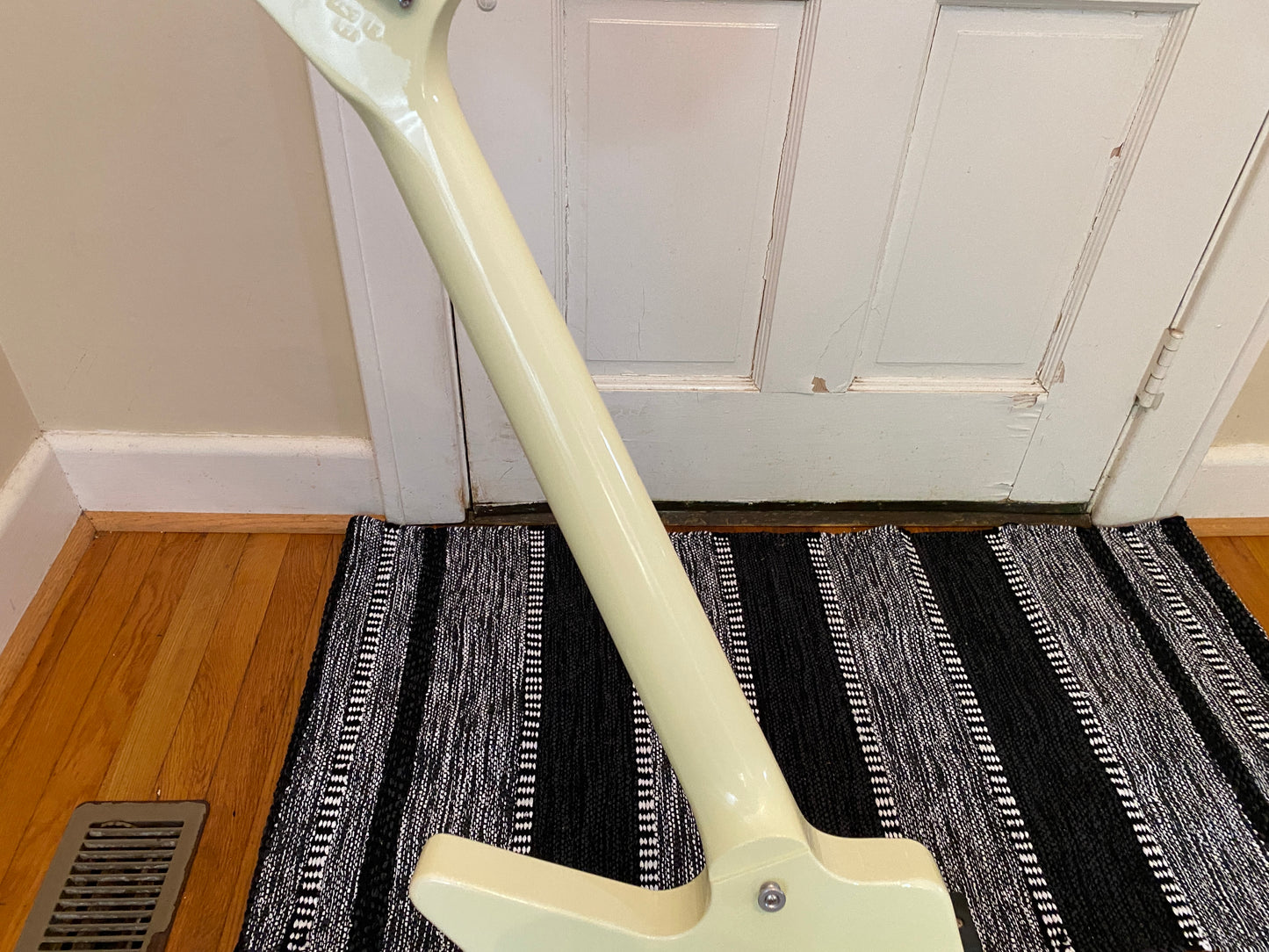 2022 70s Explorer | Near Mint, All Case Candy, Fresh Setup