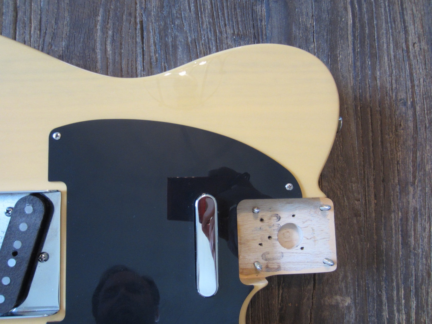 Lil' Huddy's Guitar Shop - Lil' Huddy's Guitar Shop