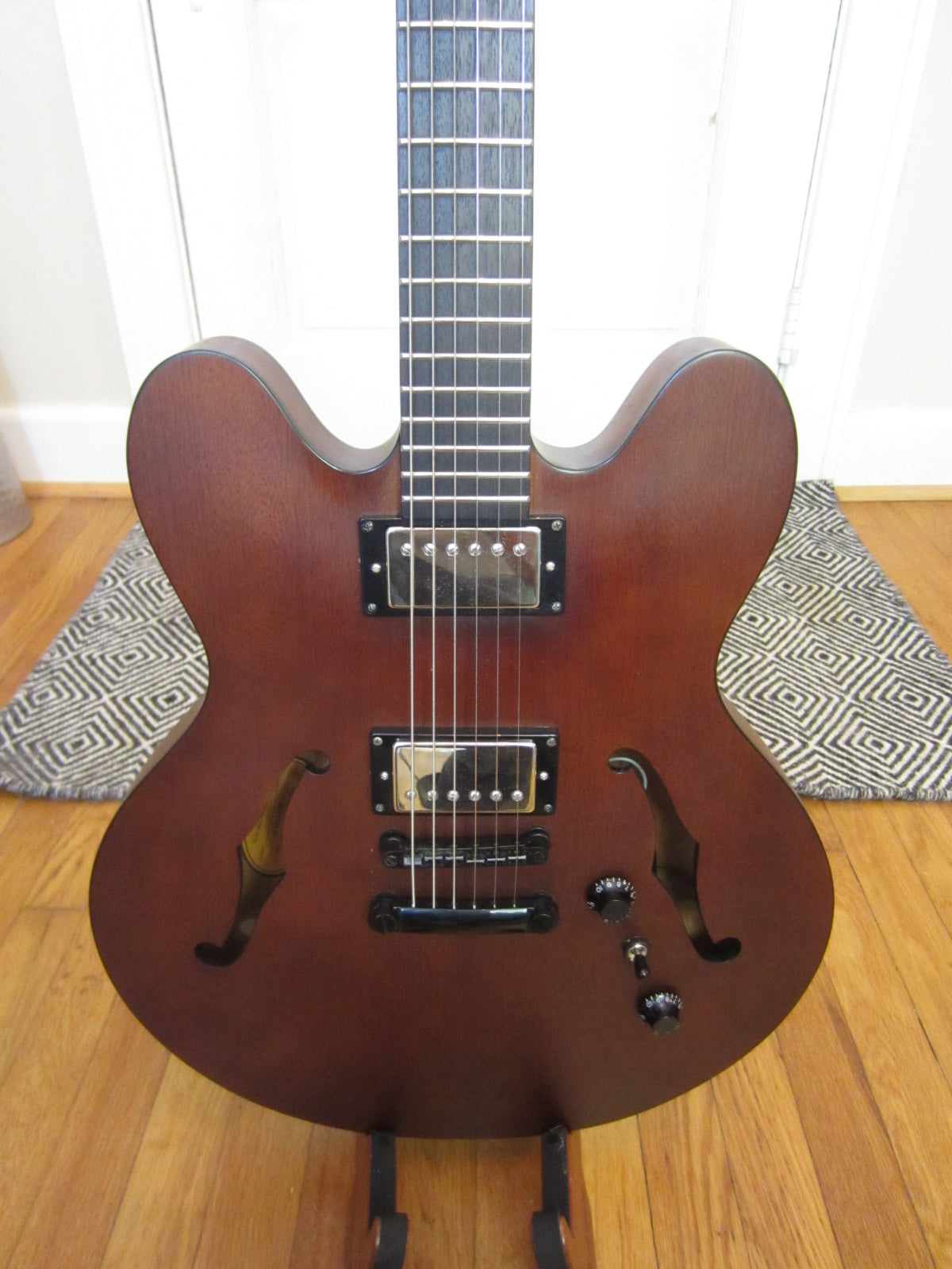 Lil' Huddy's Guitar Shop - Lil' Huddy's Guitar Shop