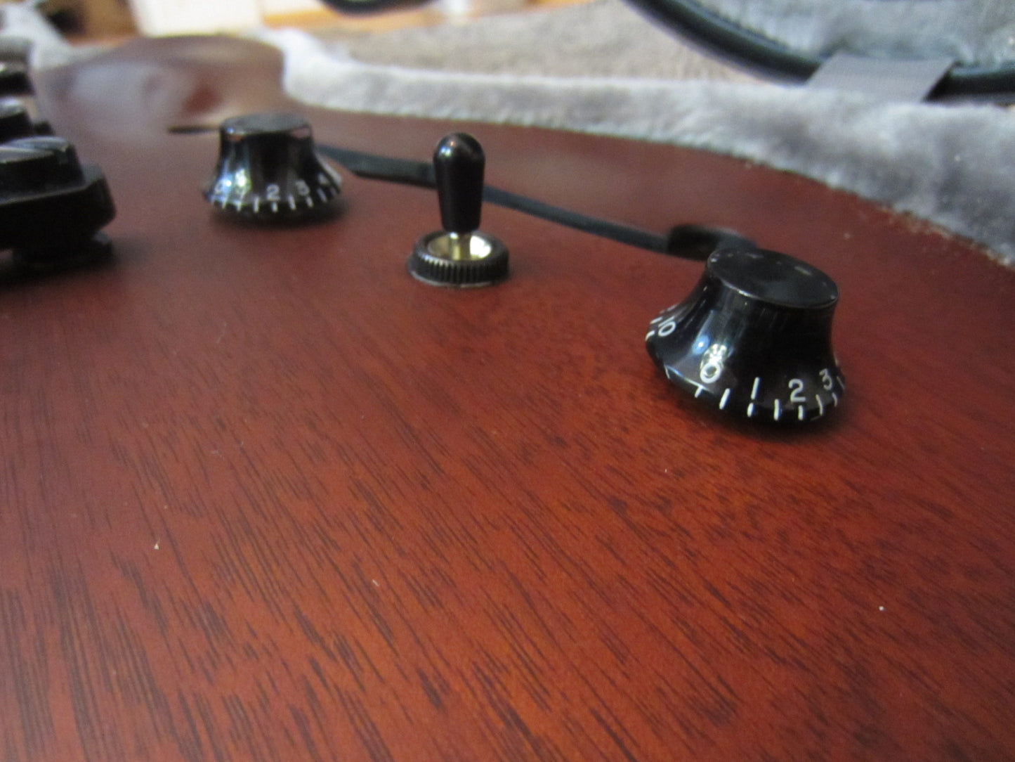 Lil' Huddy's Guitar Shop - Lil' Huddy's Guitar Shop