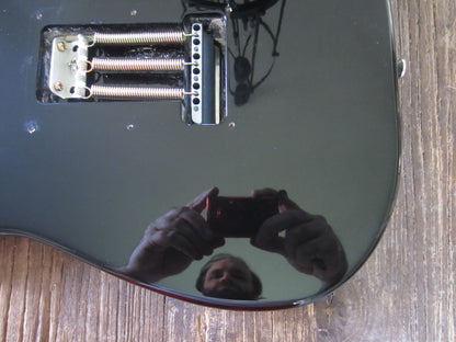 Lil' Huddy's Guitar Shop - Lil' Huddy's Guitar Shop