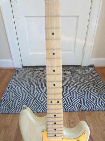 Lil' Huddy's Guitar Shop - Lil' Huddy's Guitar Shop