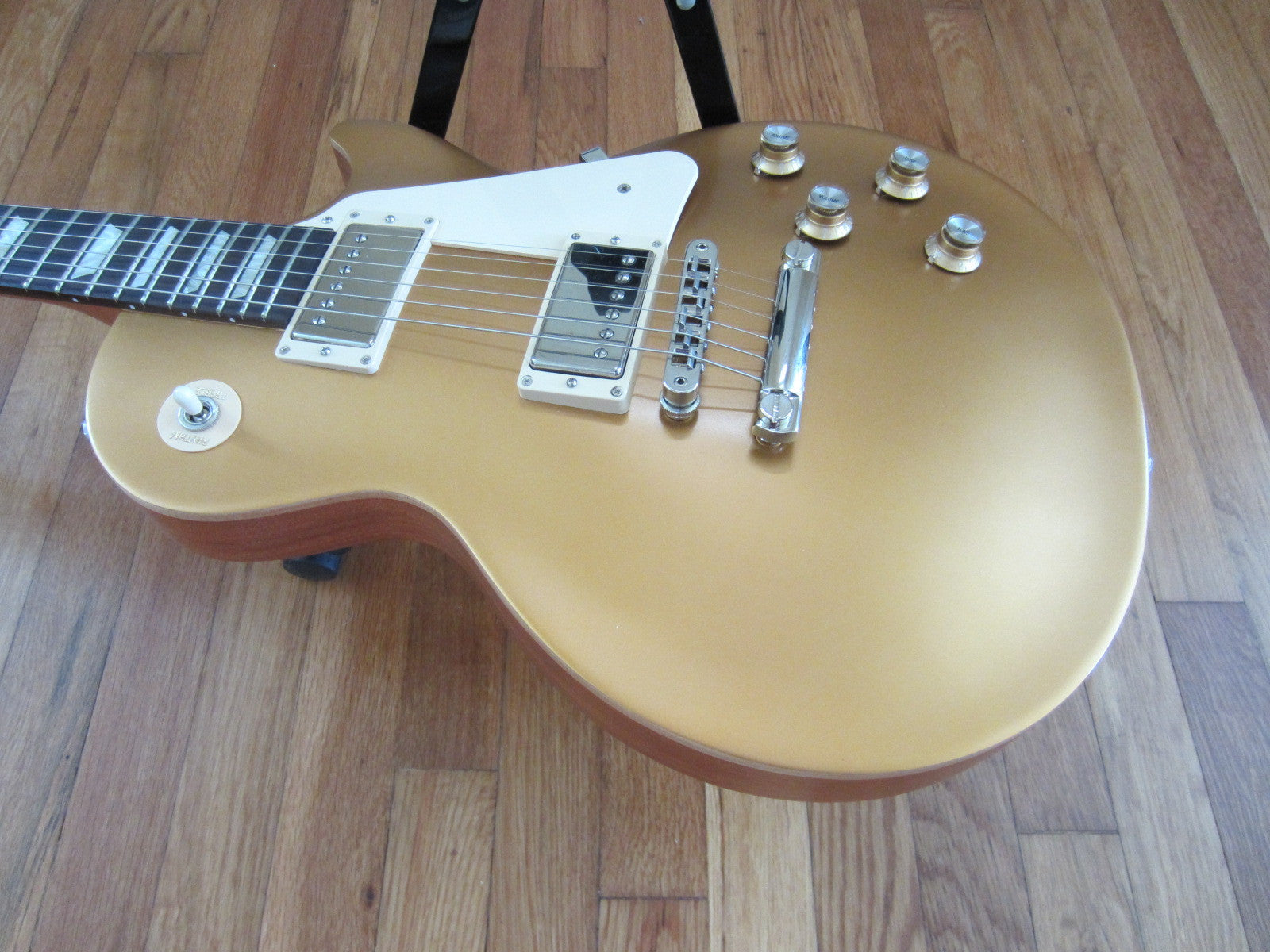 Lil' Huddy's Guitar Shop - Lil' Huddy's Guitar Shop