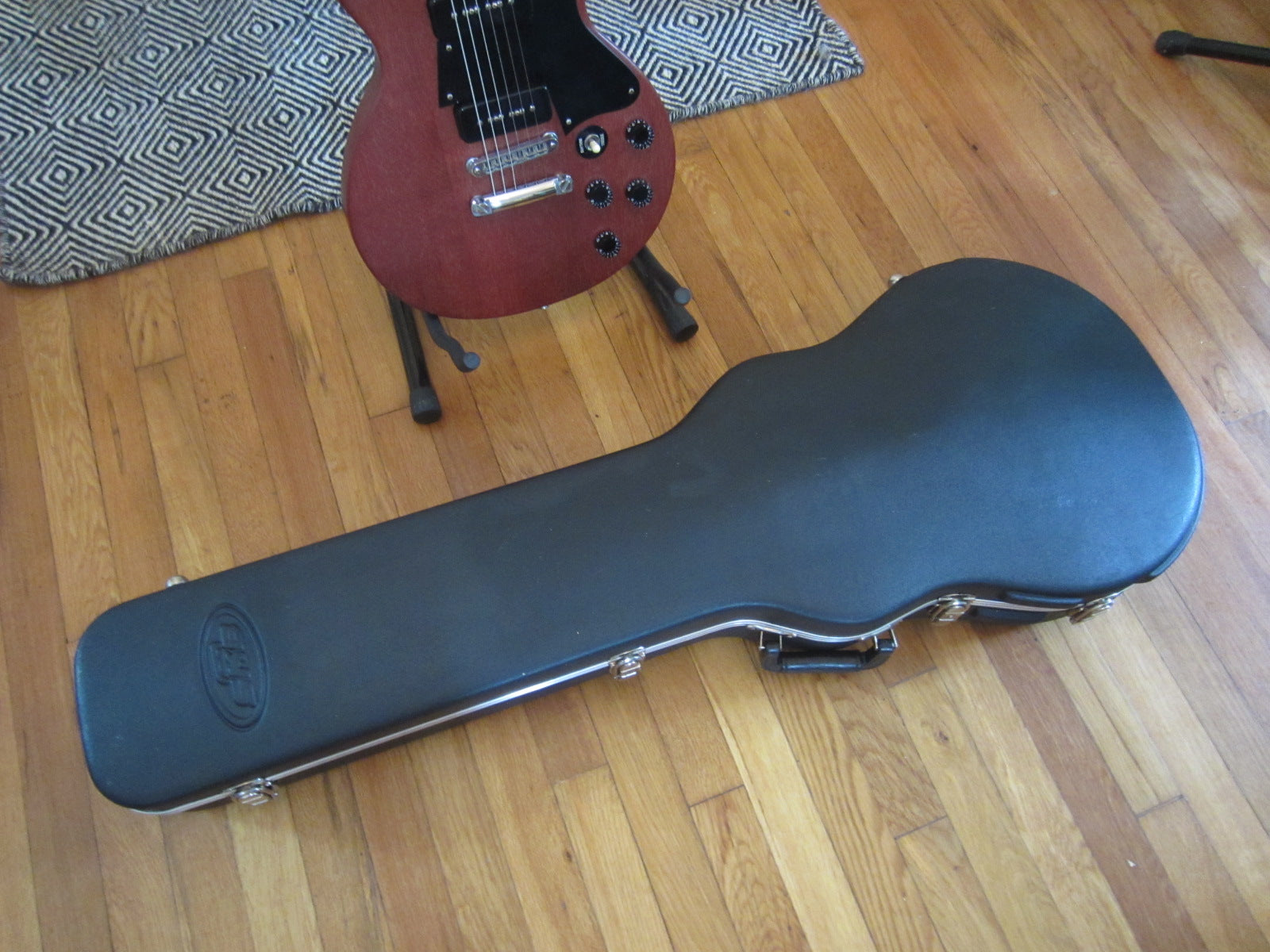 Lil' Huddy's Guitar Shop - Lil' Huddy's Guitar Shop