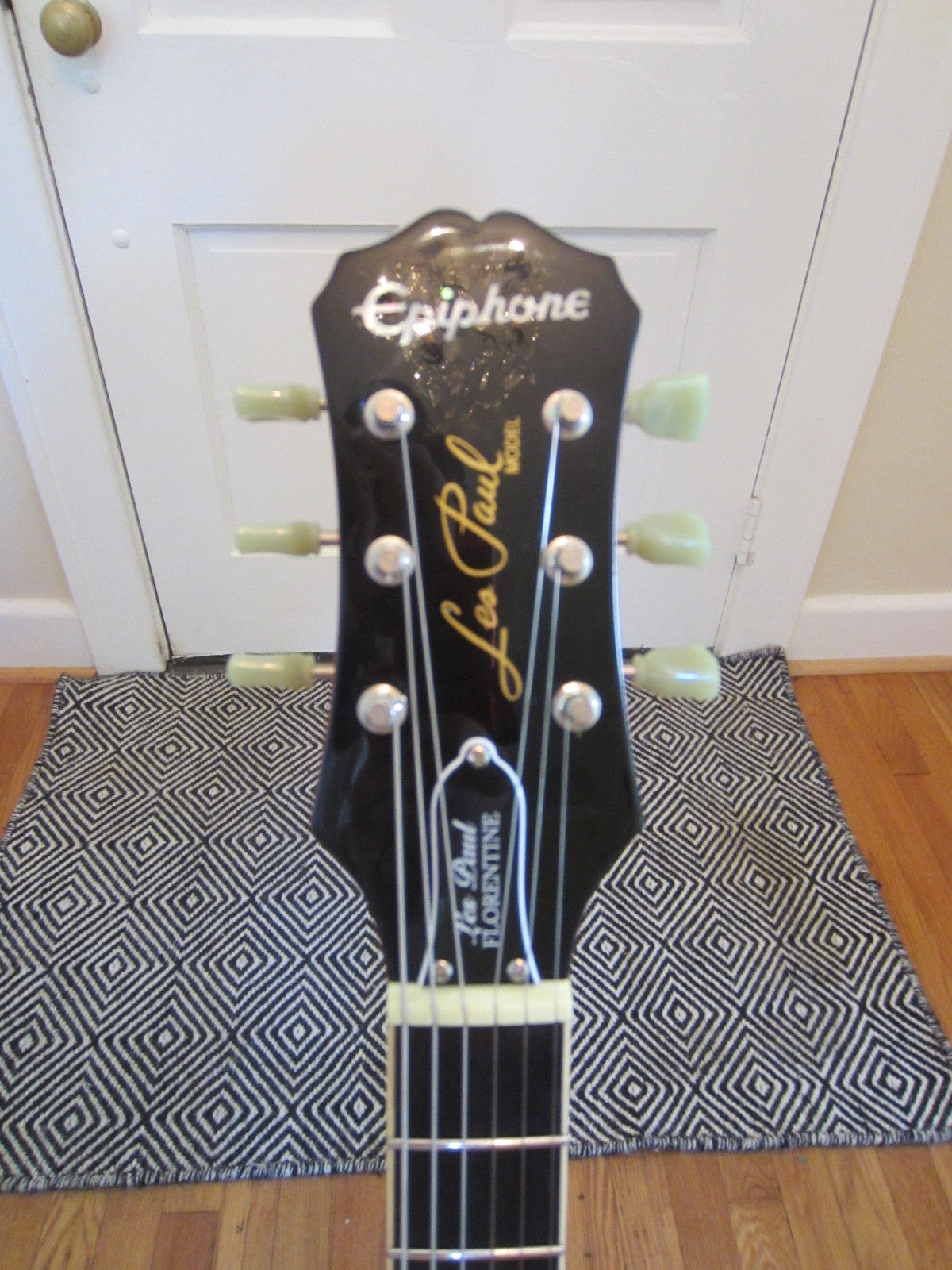 Lil' Huddy's Guitar Shop - Lil' Huddy's Guitar Shop