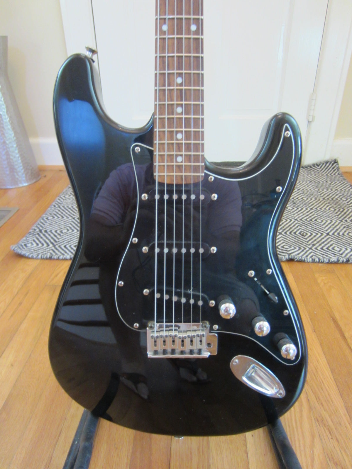 Lil' Huddy's Guitar Shop - Lil' Huddy's Guitar Shop