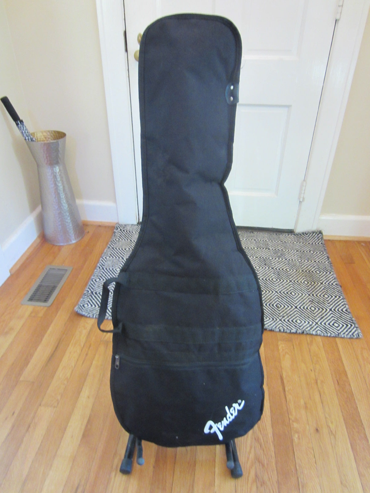 Lil' Huddy's Guitar Shop - Lil' Huddy's Guitar Shop