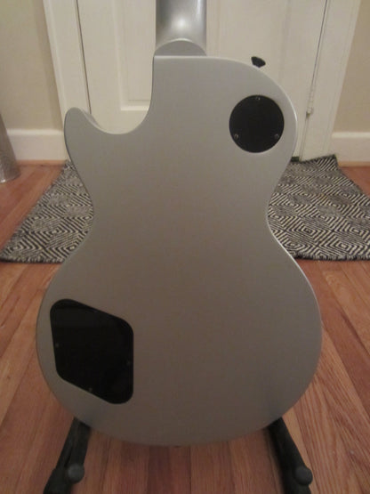 Lil' Huddy's Guitar Shop - Lil' Huddy's Guitar Shop