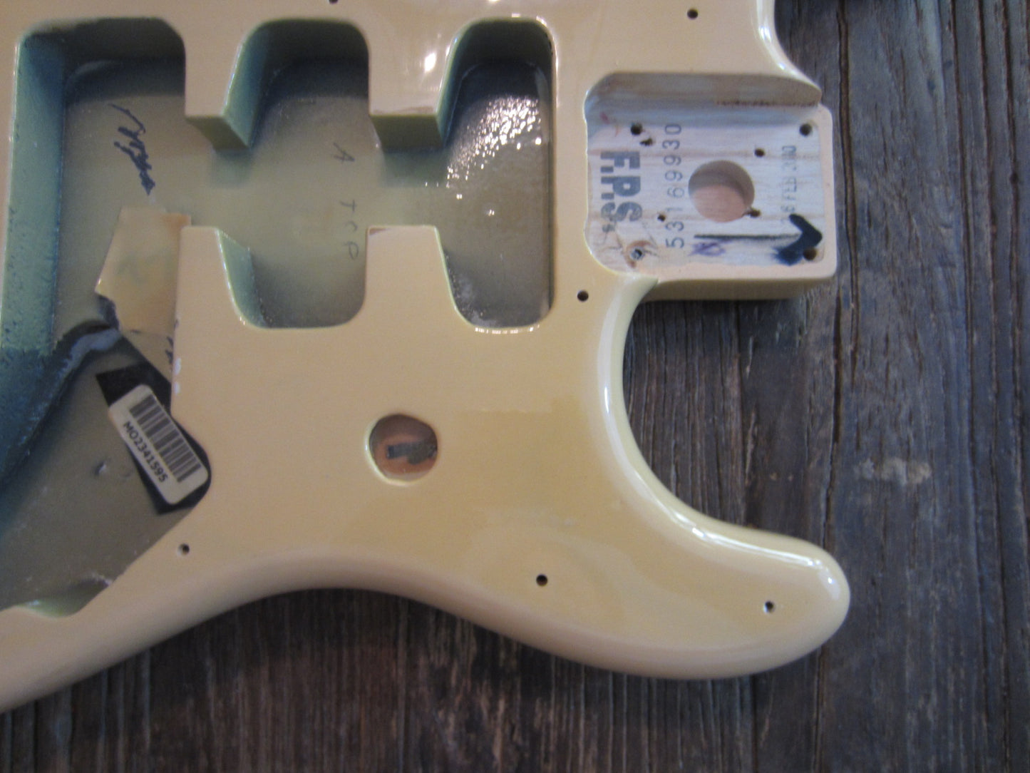 Lil' Huddy's Guitar Shop - Lil' Huddy's Guitar Shop