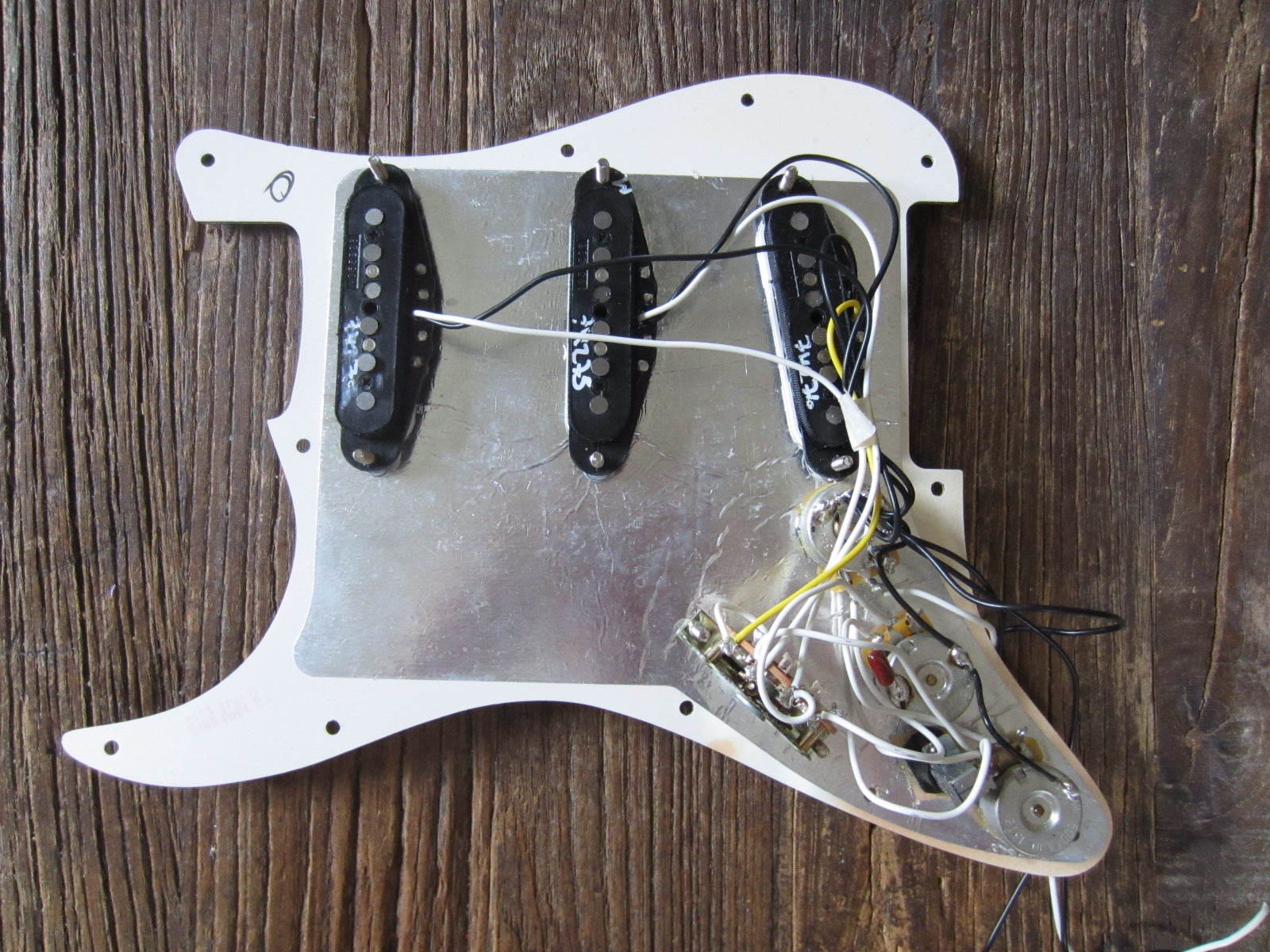 Lil' Huddy's Guitar Shop - Lil' Huddy's Guitar Shop