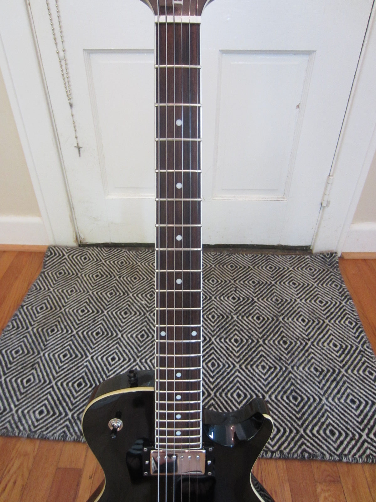 Lil' Huddy's Guitar Shop - Lil' Huddy's Guitar Shop