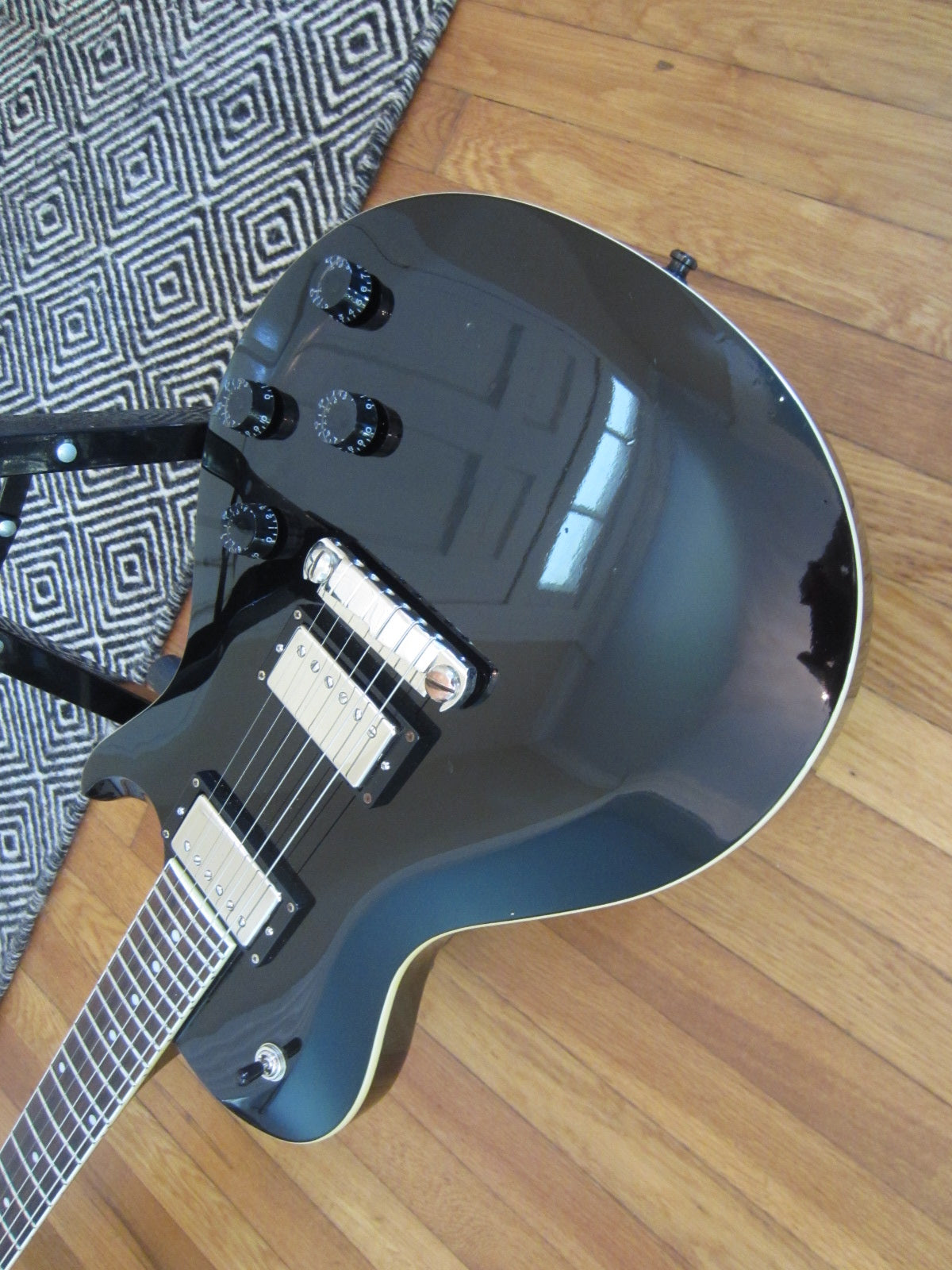 Lil' Huddy's Guitar Shop - Lil' Huddy's Guitar Shop