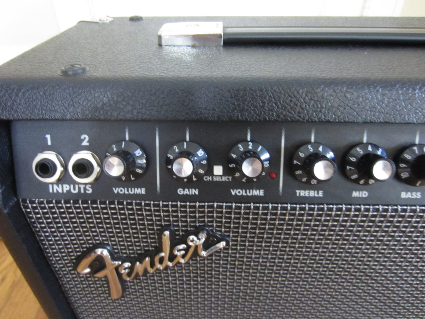 Lil' Huddy's Guitar Shop - Lil' Huddy's Guitar Shop