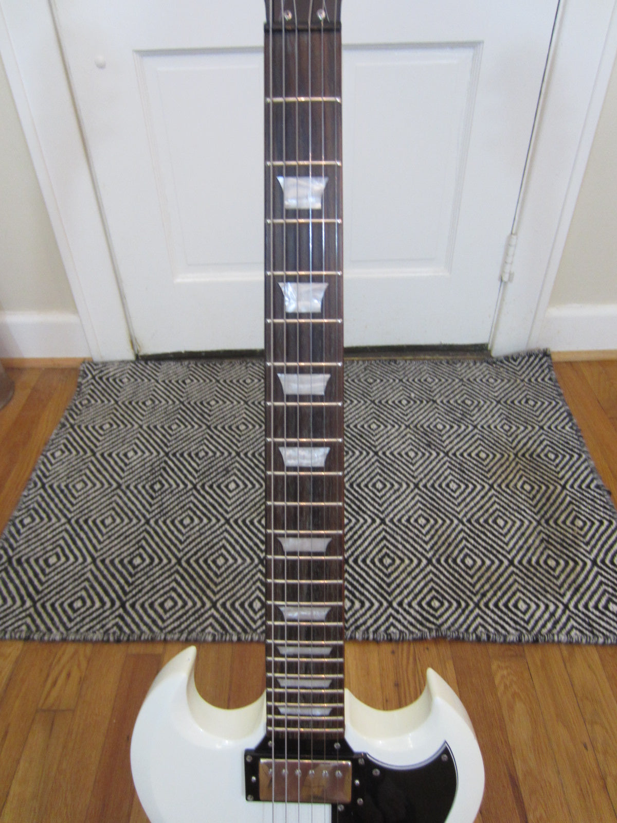 Lil' Huddy's Guitar Shop - Lil' Huddy's Guitar Shop