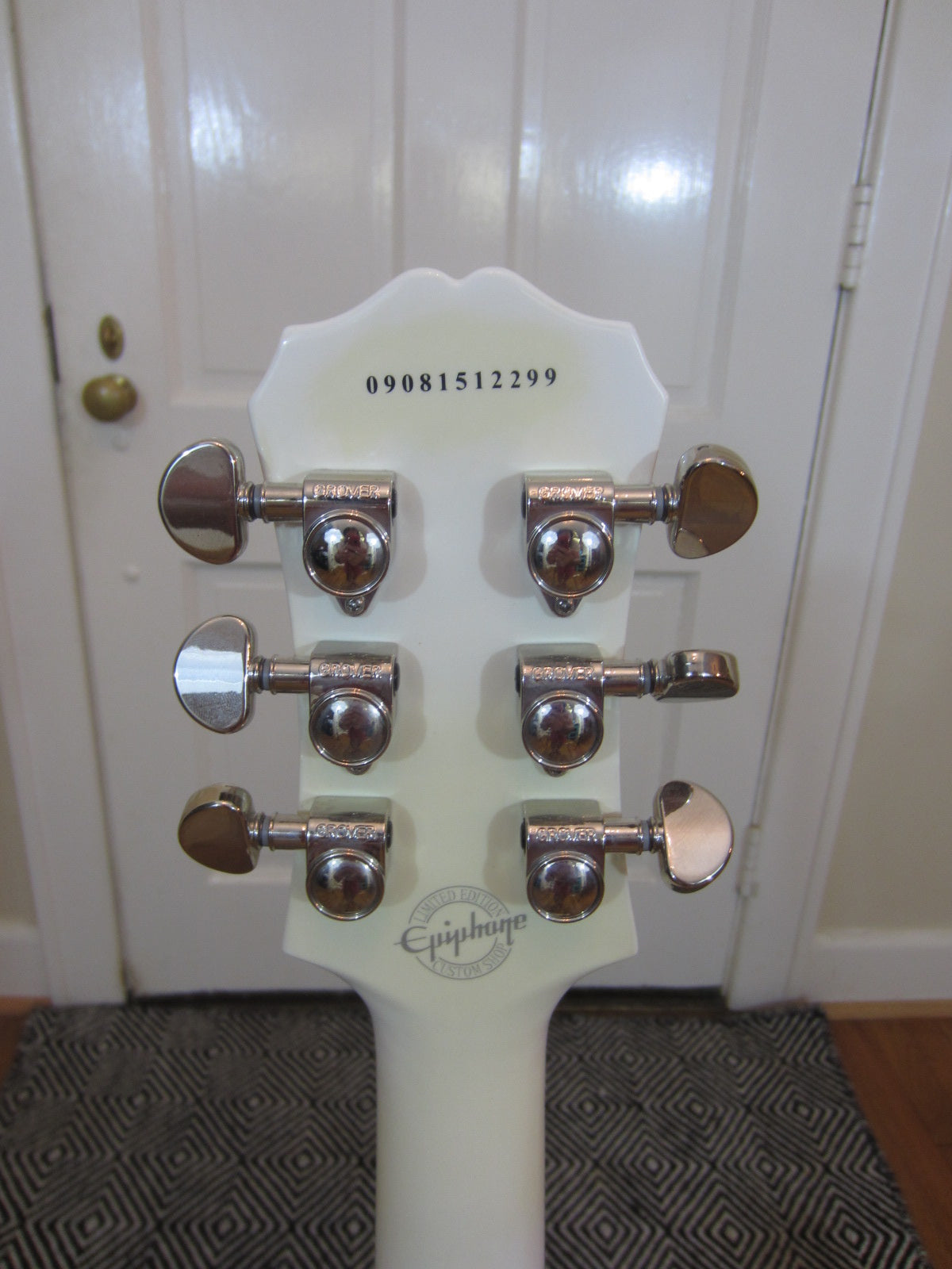 Lil' Huddy's Guitar Shop - Lil' Huddy's Guitar Shop