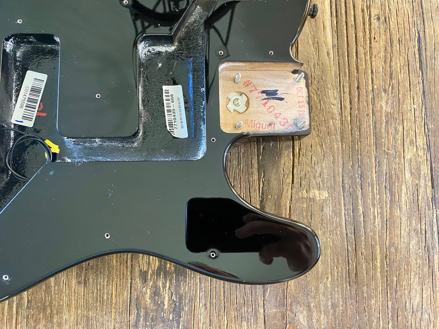 2016 Fender American Professional Deluxe Body + Hardware | Black, 4 lbs 11 oz, Black Schaller Straplocks