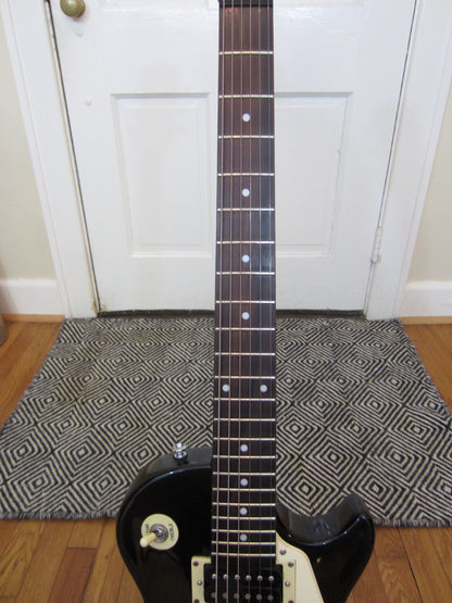 Lil' Huddy's Guitar Shop - Lil' Huddy's Guitar Shop