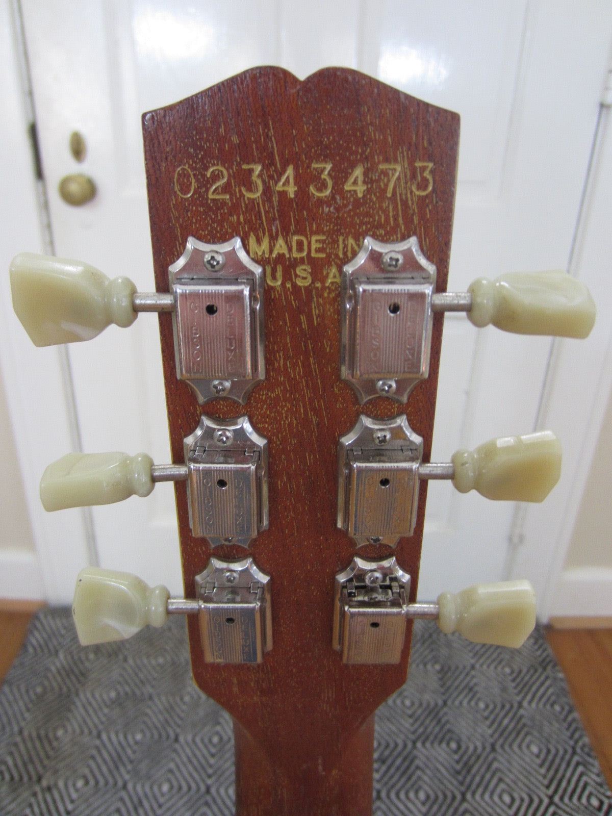 Lil' Huddy's Guitar Shop - Lil' Huddy's Guitar Shop