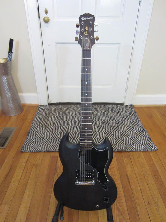 Lil' Huddy's Guitar Shop - Lil' Huddy's Guitar Shop