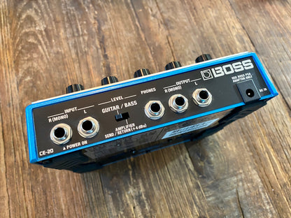 Boss CE-20 Chorus Ensemble | Super Clean Throughout