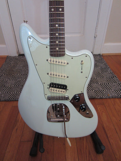 Lil' Huddy's Guitar Shop - Lil' Huddy's Guitar Shop