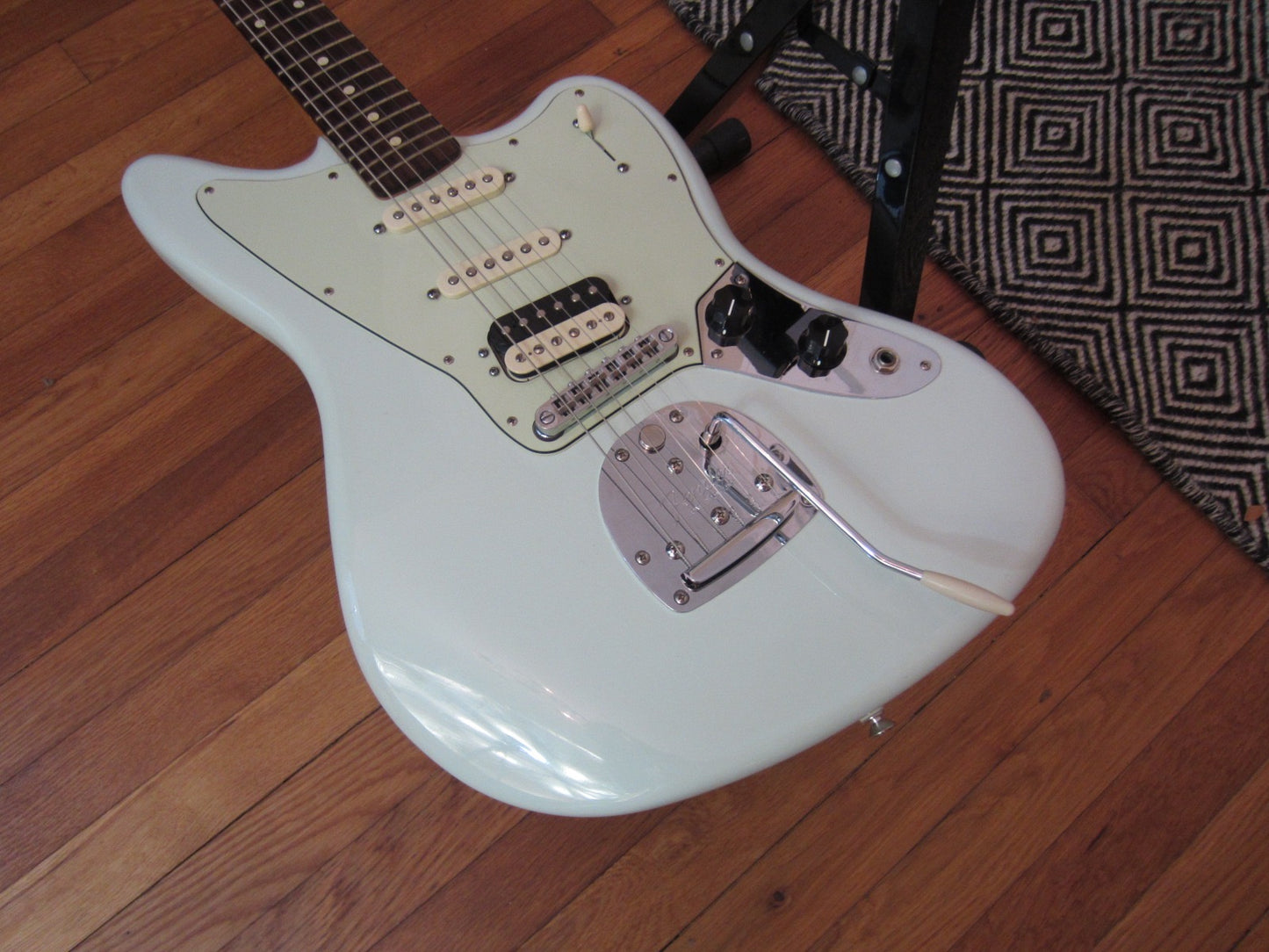 Lil' Huddy's Guitar Shop - Lil' Huddy's Guitar Shop