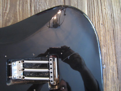 Lil' Huddy's Guitar Shop - Lil' Huddy's Guitar Shop