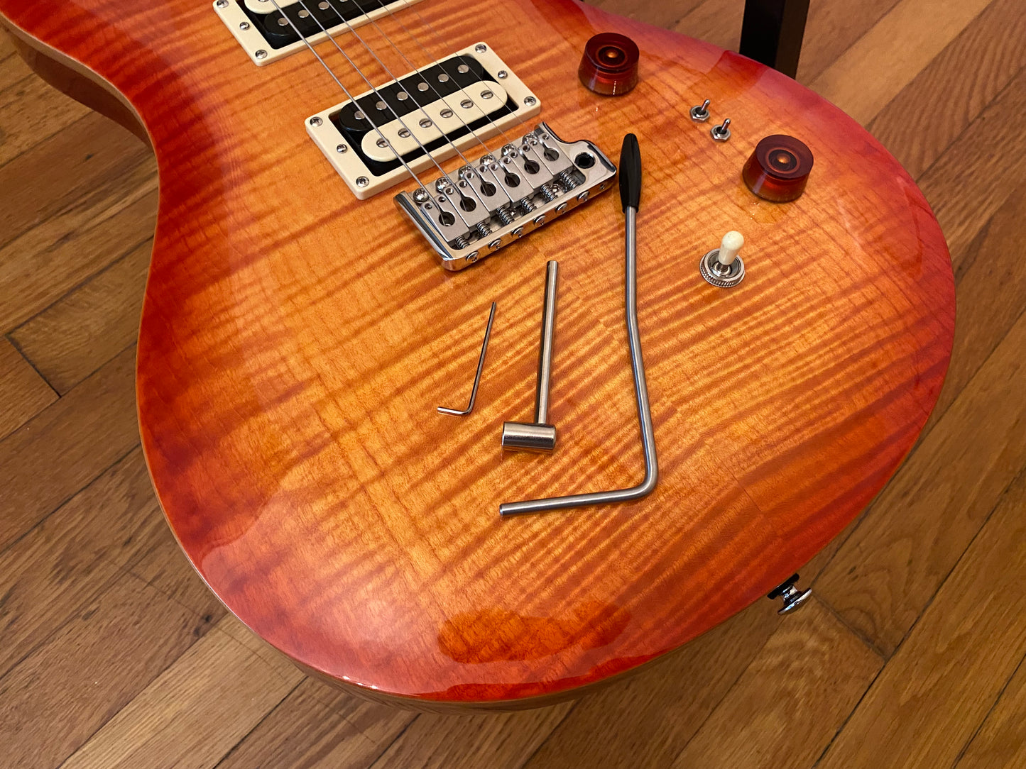 2021 PRS SE Custom 24-08 | 7 lbs 10 oz, All Original, Super Clean, Gig Bag