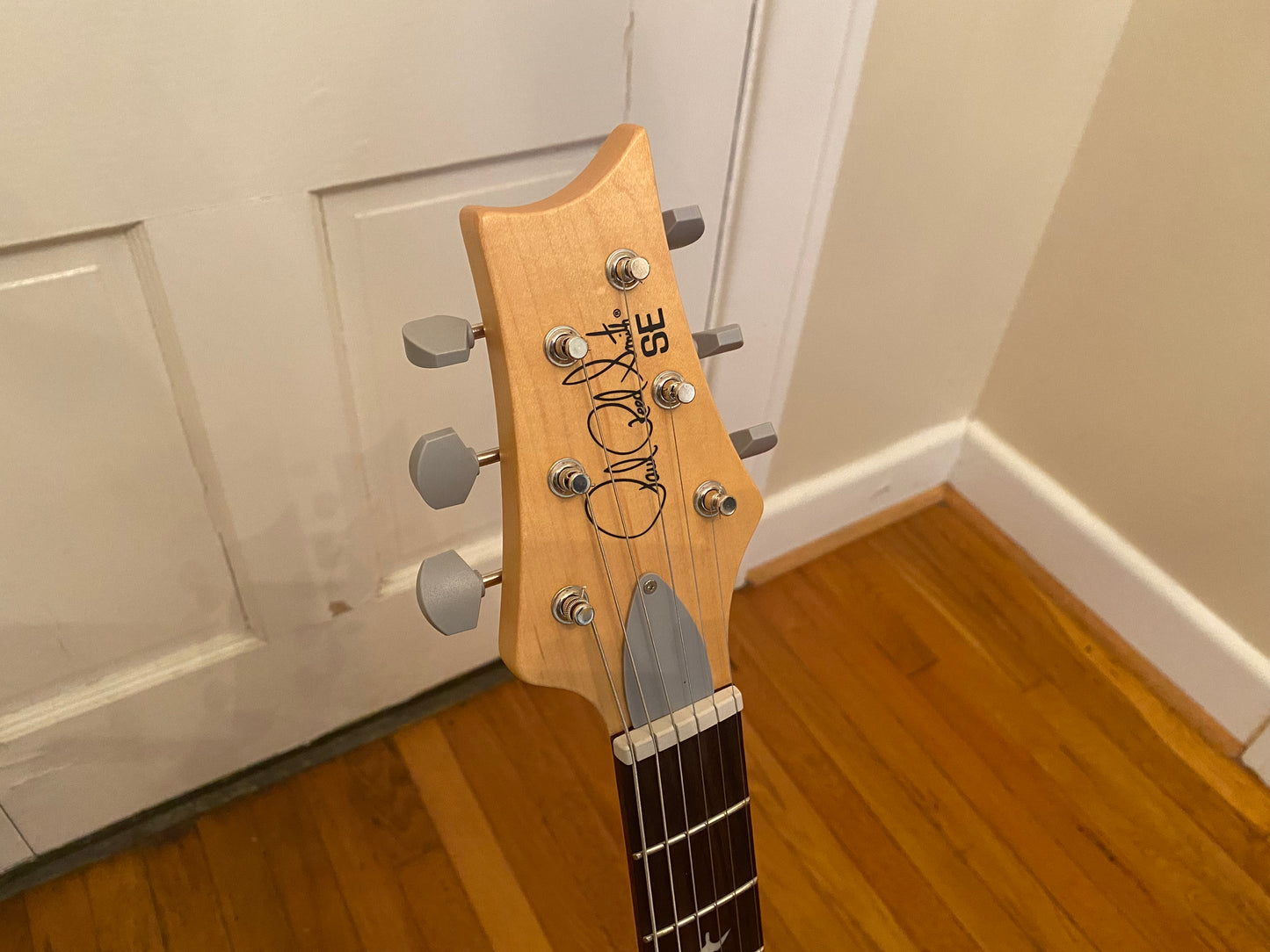 2021 Silver Sky SE | Moon White, Fresh Setup w/ Gig Bag