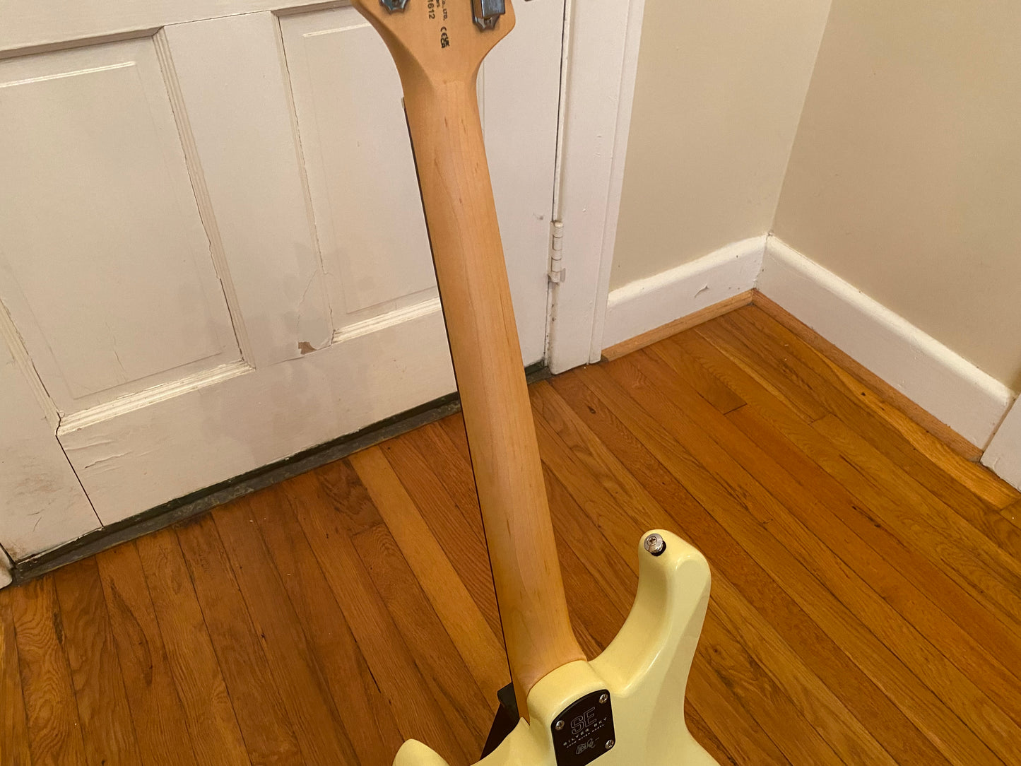 2021 Silver Sky SE | Moon White, Fresh Setup w/ Gig Bag