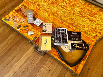 2006 Fender American Deluxe Vintage Player '62 Stratocaster Flame Top | 2-Tone Sunburst
