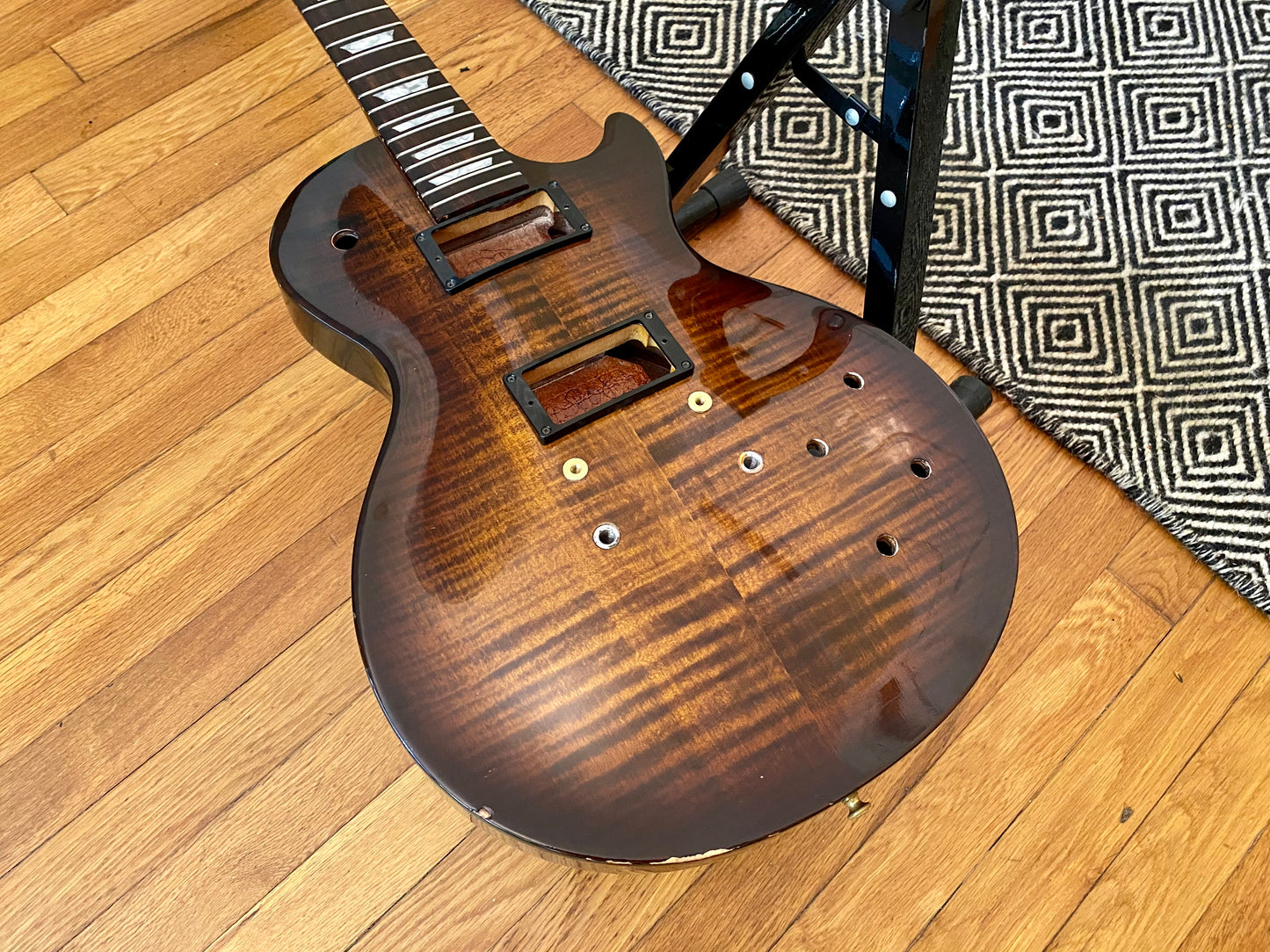 2001 Gibson Les Paul Studio Premium Plus Husk | Desert Burst, Flame Maple Top