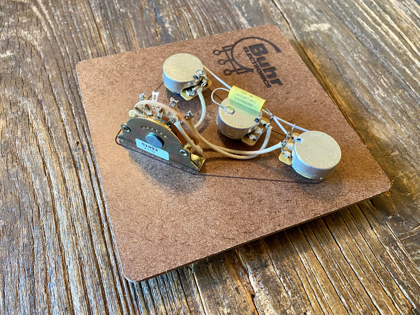 Stratocaster Traditional Wiring Kit | CTS 450G 250 kΩ Audio Taper Potentiometers, Mallory 150 Capacitor