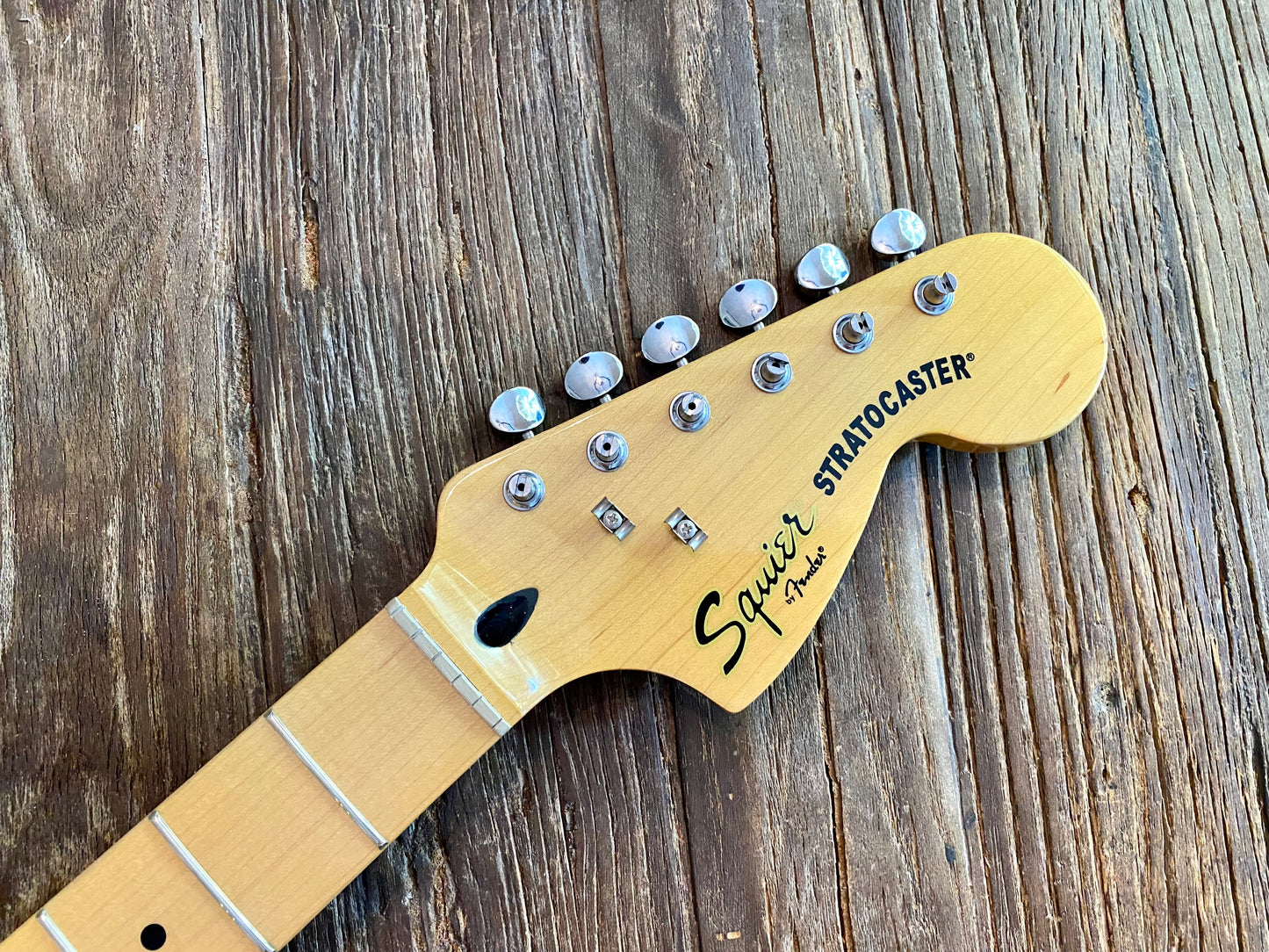 2014 Squier Vintage Modified 70s Stratocaster Neck + Tuners | Gloss maple, Big CBS Headstock