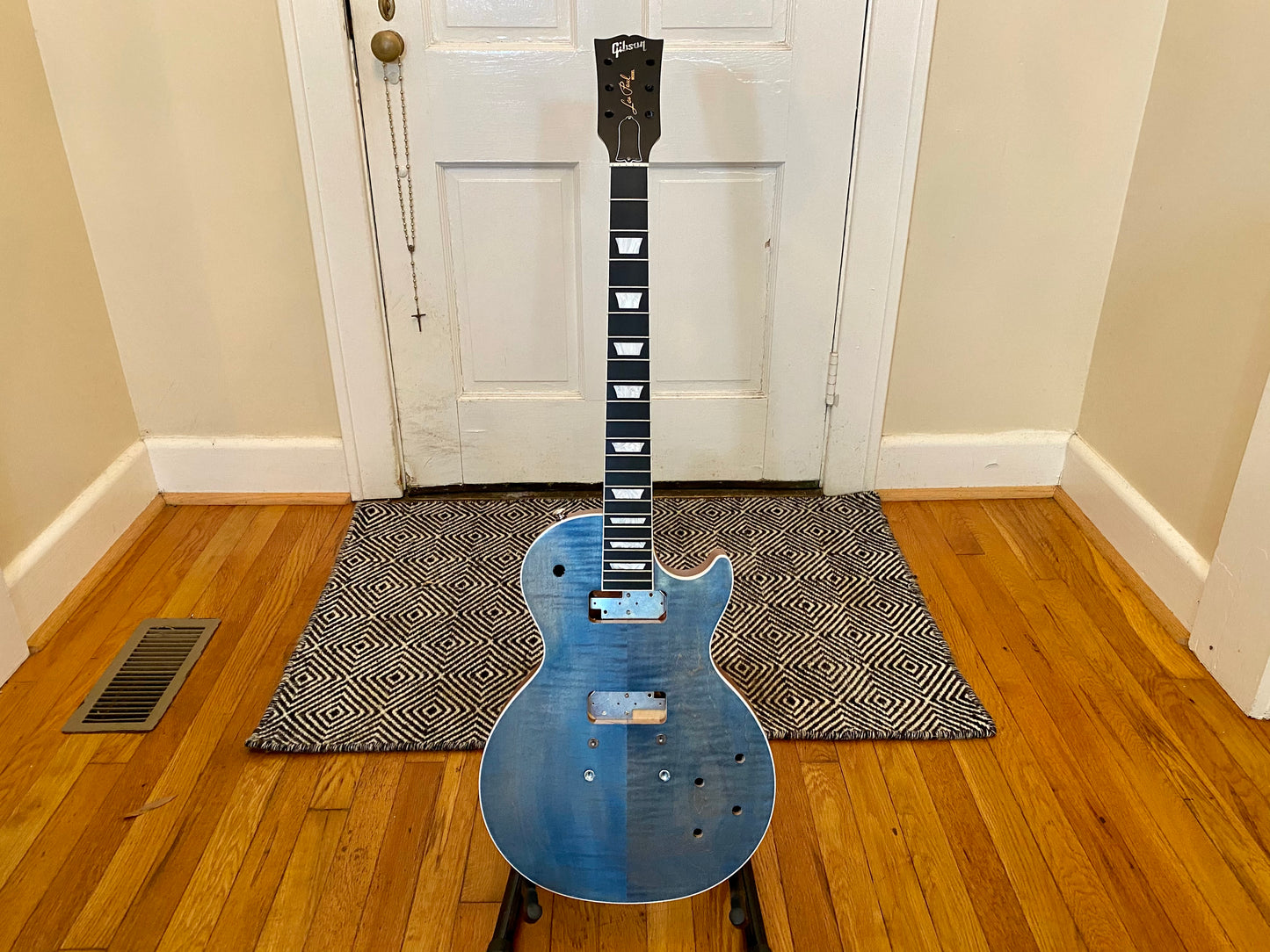 Neck Crack 2018 Gibson USA Les Paul Classic Player Plus Body | Ocean Blue, P90