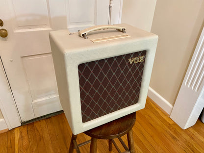 Vox AC4TV 1x10 Combo Amplifier | Single Ended EL84, 4/1/.25 Watt Output Switch