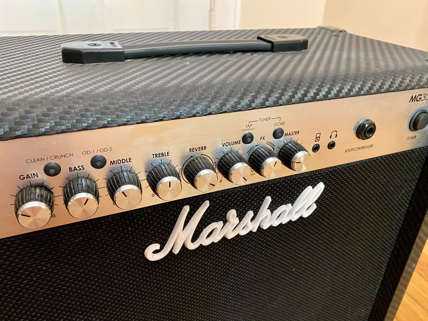 Marshall MG30CFX | 1 x 10 Combo w/ Built-In Effects