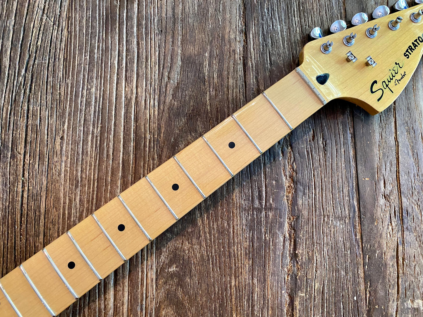 2014 Squier Vintage Modified 70s Stratocaster Neck + Tuners | Gloss maple, Big CBS Headstock