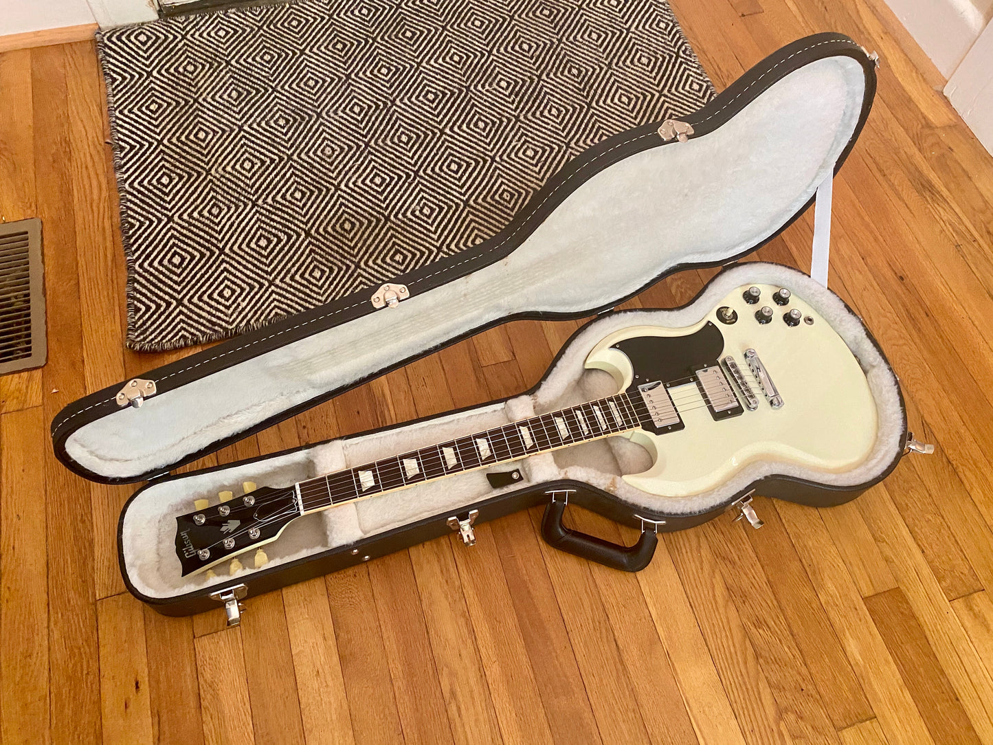 2013 Gibson SG Standard '61 Reissue | Classic White, '57 Classics, OHSC