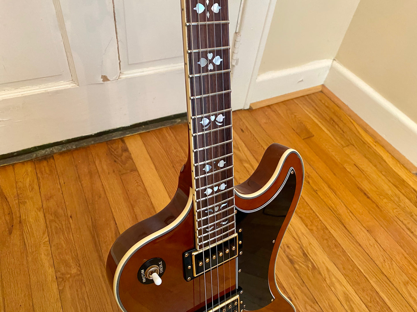2018 Epiphone Lee Malia Signature RD Artisan | Super Clean w/ COA / Original Gigbag