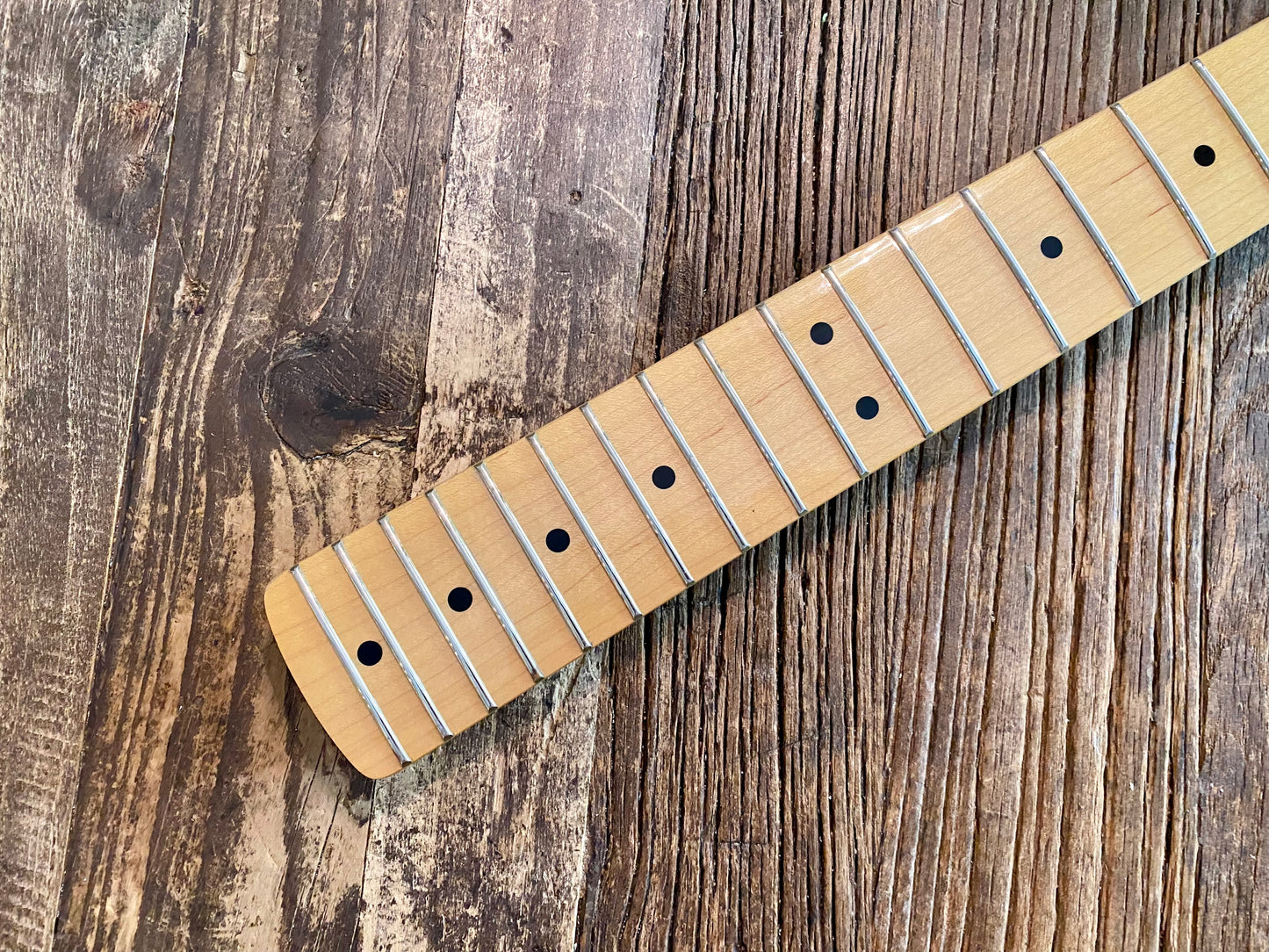 2014 Squier Vintage Modified 70s Stratocaster Neck + Tuners | Gloss maple, Big CBS Headstock